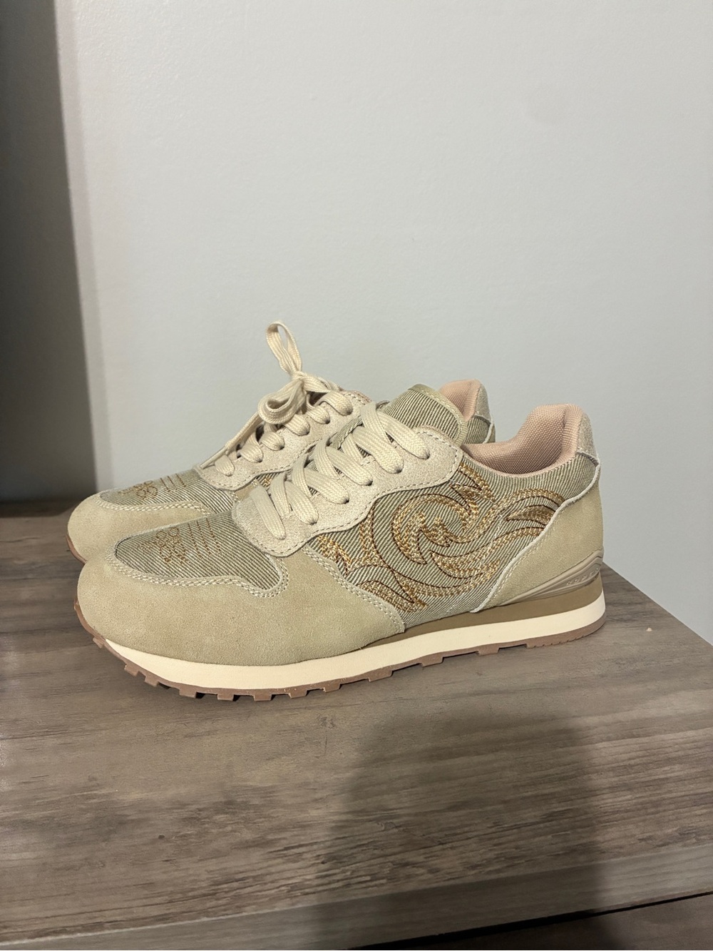 Roper Beige Suede Western Women's Sneakers